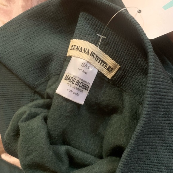NWT Zenana Outfitters fleece lined “Love Yourself” Hunter green yoga legging S/M - Picture 5 of 6